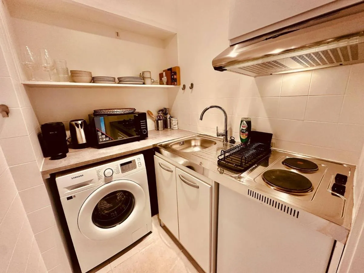 Image 3 of The Comfy for two – Brussels