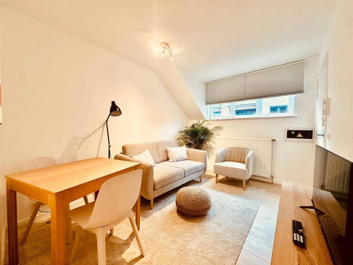 Image 2 of The Comfy for two – Brussels