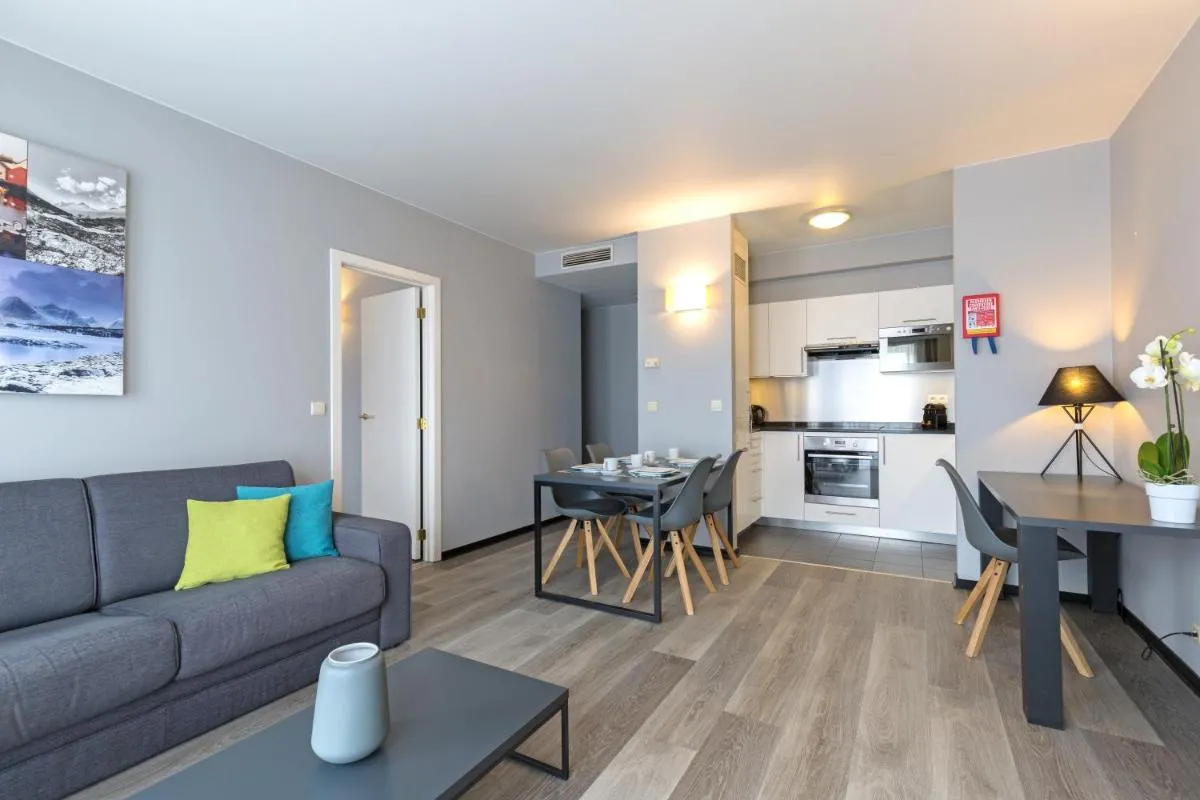 Image 2 of Thon Hotel Residence Parnasse Aparthotel