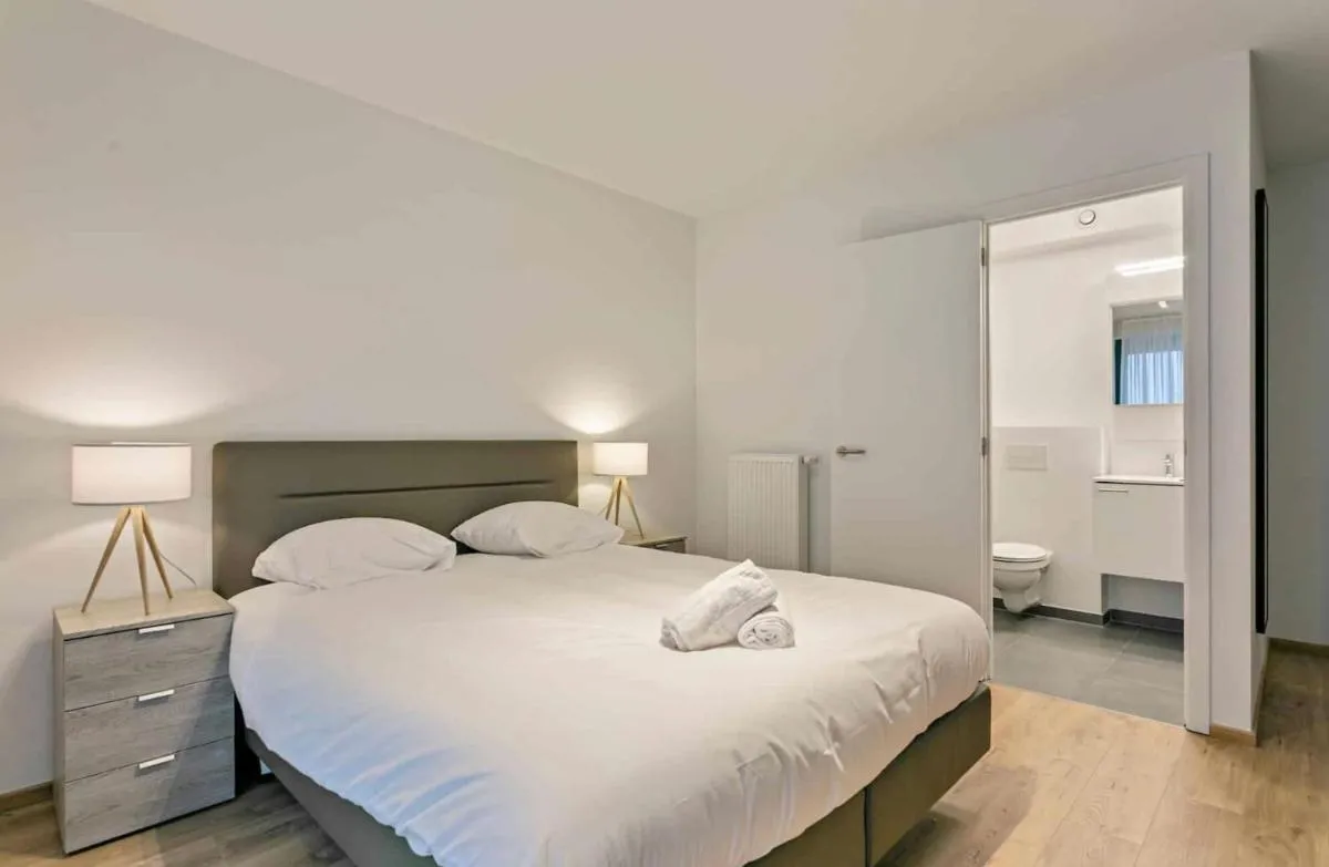 Image 6 of Two Bedroom Apartment with Amazing View in Center