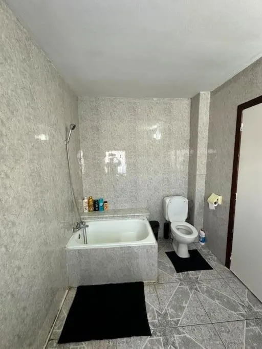 Image 4 of chill corner