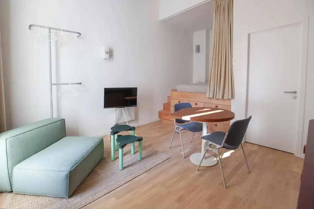 Image of Apartment with City View in Saint-Gilles, 80 m²