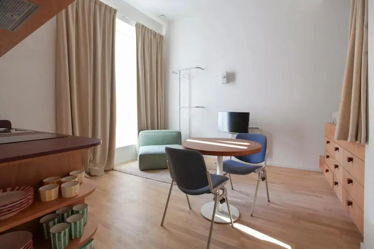 Image 1 of Apartment with City View in Saint-Gilles, 80 m²