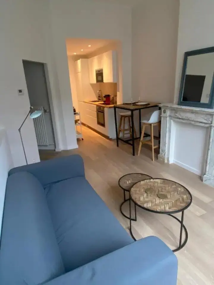 Image 3 of Beautiful and warm flat in heart of Brussels