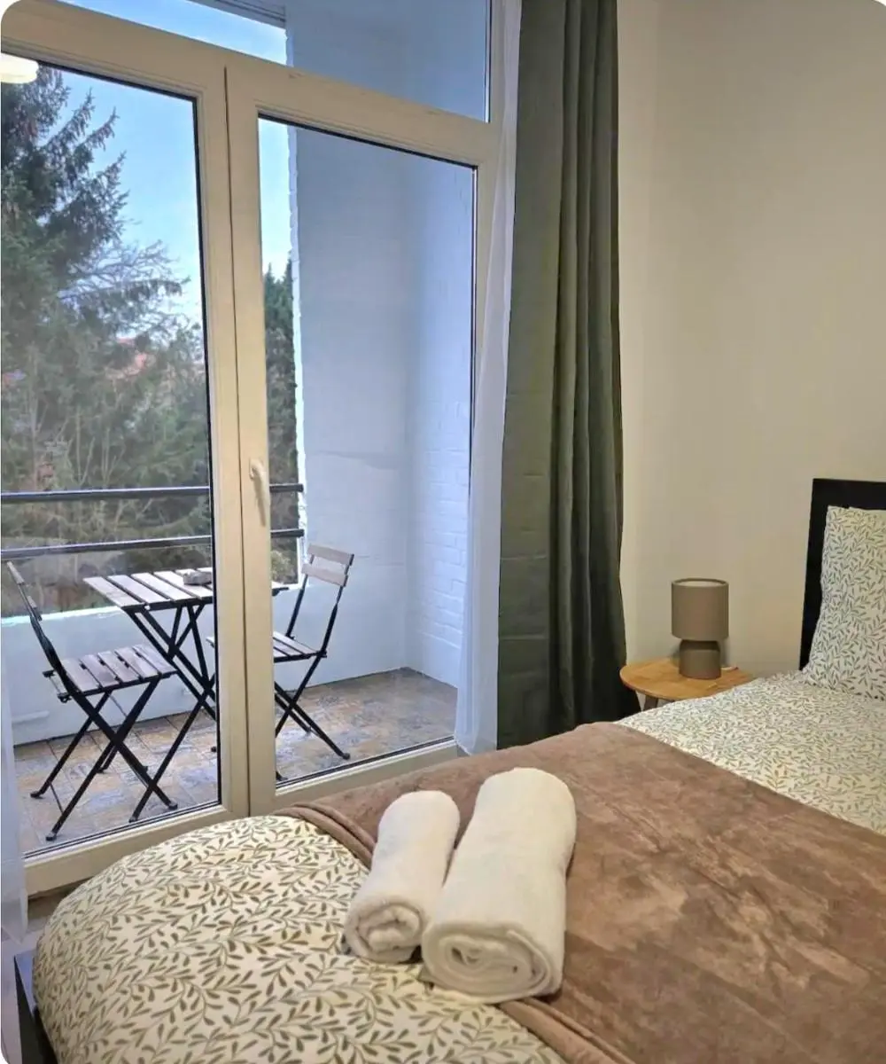 Image 4 of Brussels apartment with terrace 2