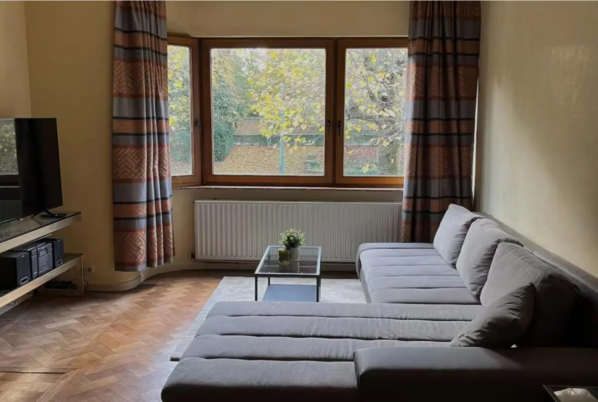 Image 2 of Chinese Pavilion Park – Magnificent Apartment Brussels