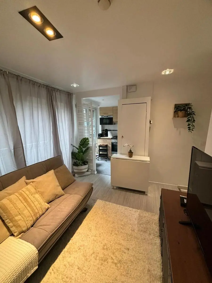 Image 3 of Comfortable Apartment in Brussels, 35 m², 3 Persons