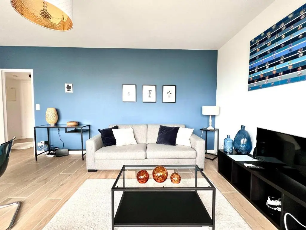 Image of Elegant 2pcs Proche Bruxelles