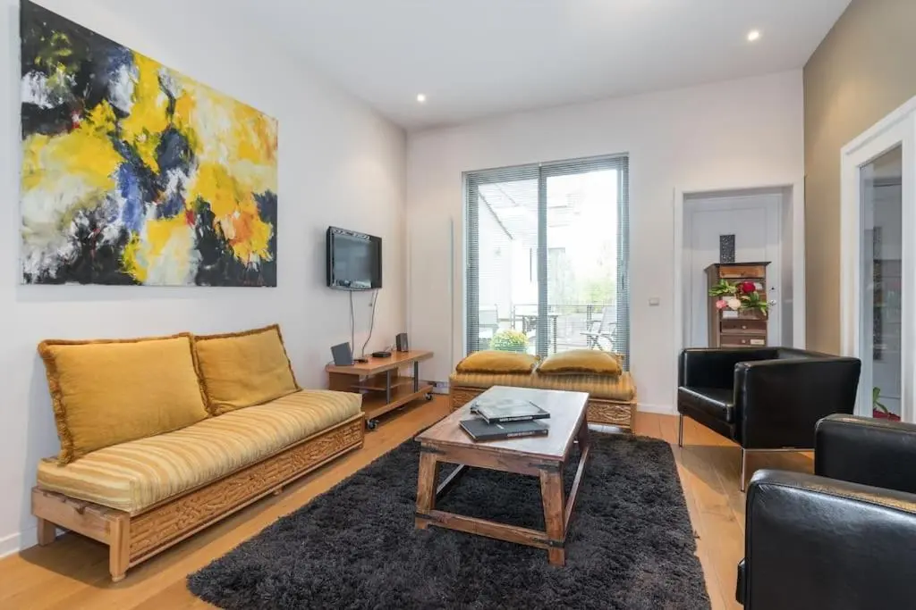 Image 4 of Fantastic Large House
