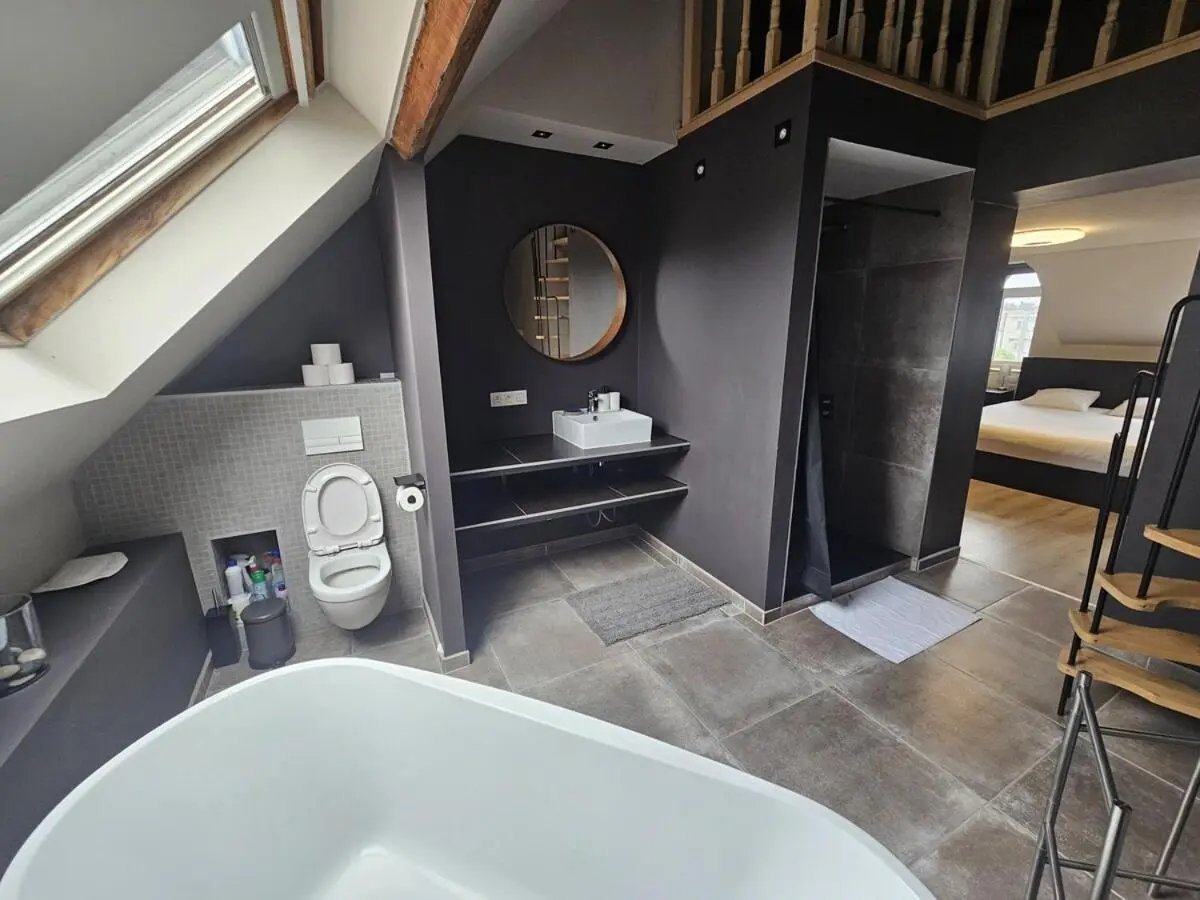 Image 2 of Luxury Triplex Stylish 2BR Apartment in Brussels