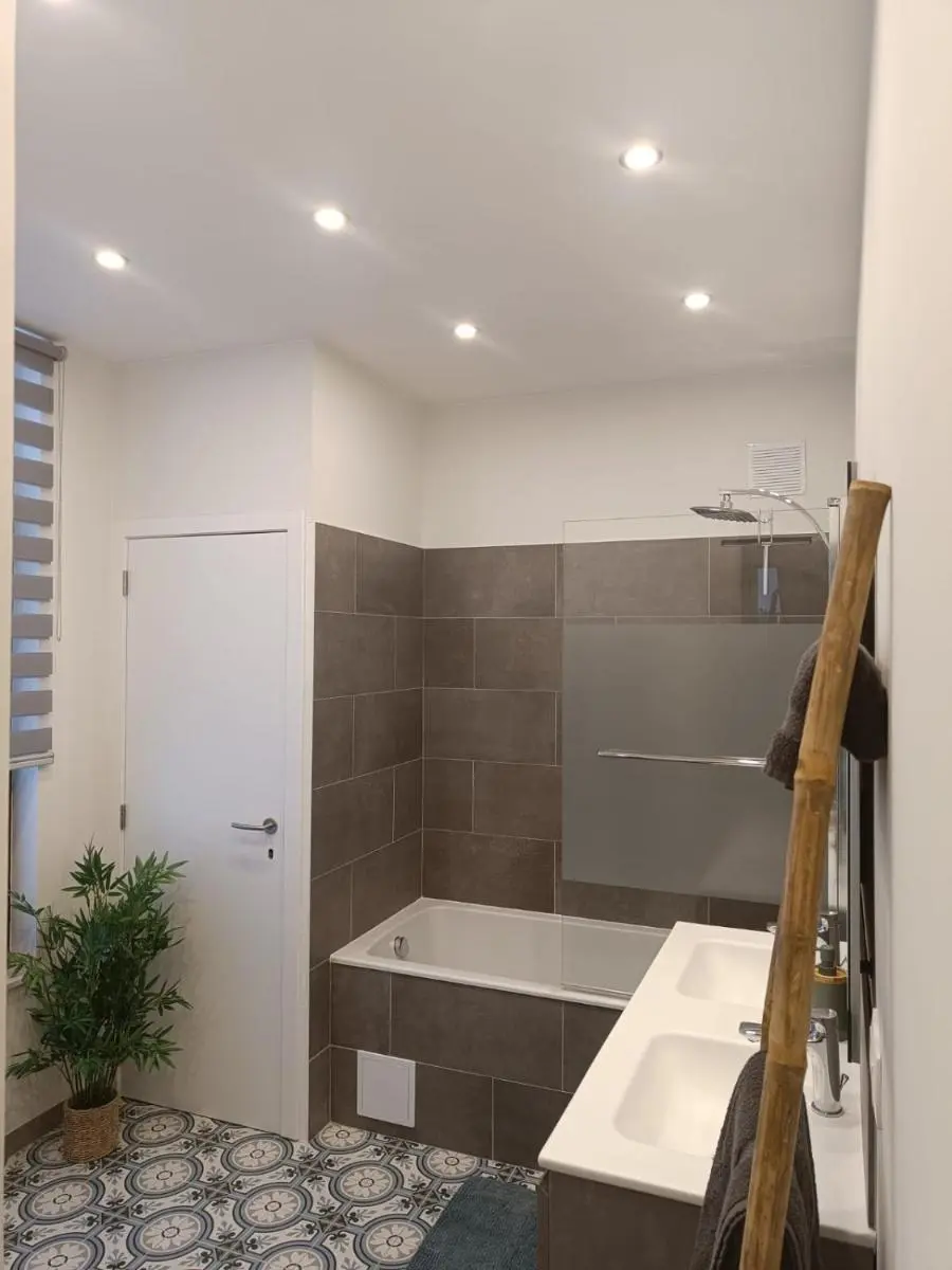 Image 5 of Modern Triplex 140m2 – 4 bedrooms, 1 living room & 2 bathrooms – 8 people in Brussels city