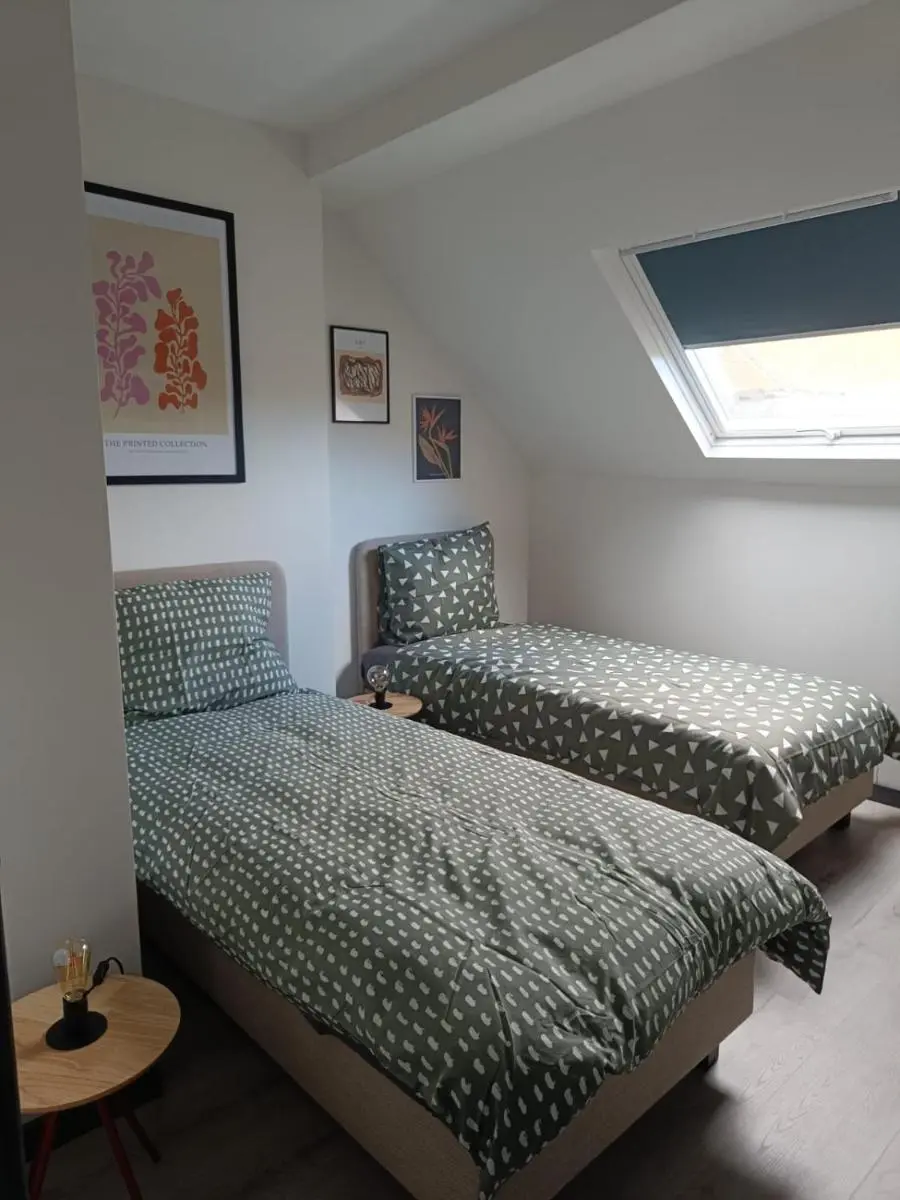 Image 6 of Modern Triplex 140m2 – 4 bedrooms, 1 living room & 2 bathrooms – 8 people in Brussels city