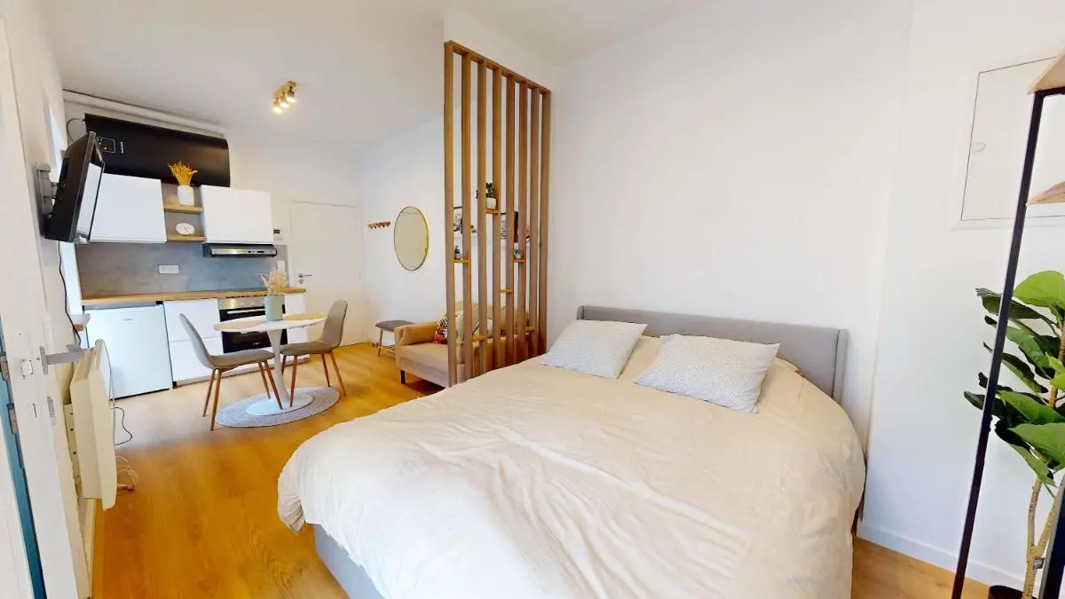 Image 3 of Studio cosy centre BXL avec balcon