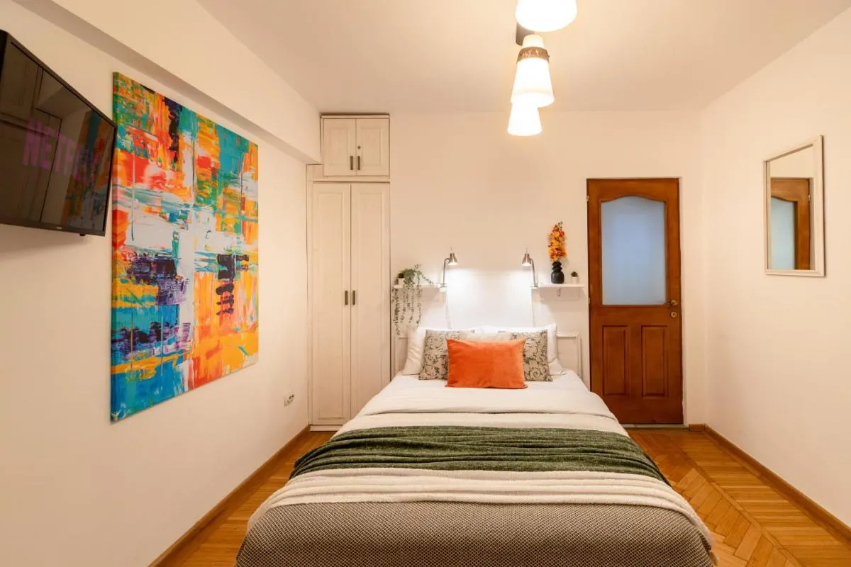 2BR Apartment at Piata Natiunilor Unite: Perfect for City Center Stays — 5