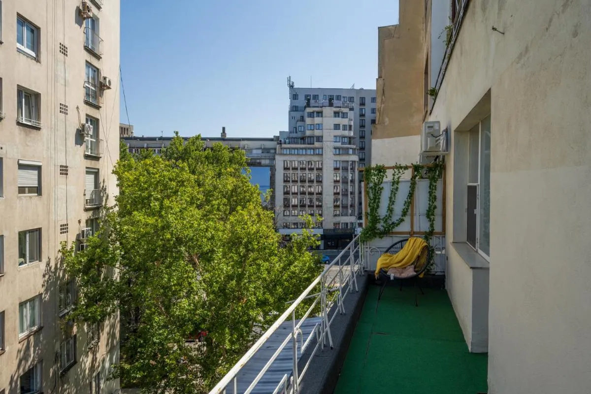 2 Bedroom Apartment – Romanian Athenaeum — 3