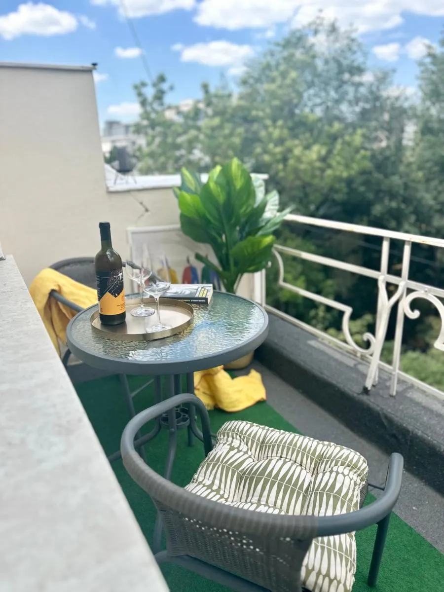 2 Bedroom Apartment – Romanian Athenaeum — 4