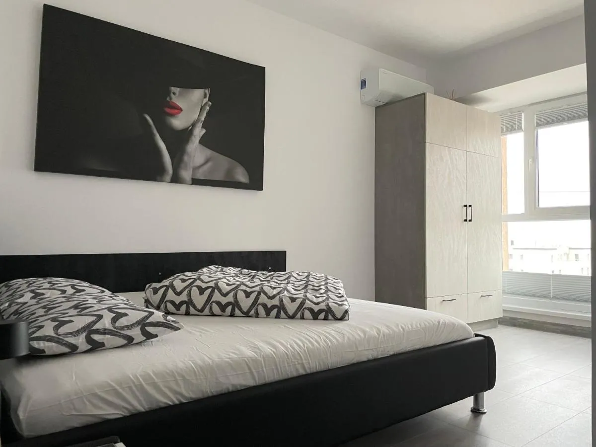 4 Room Penthouse Terrace W18+W19 — 2