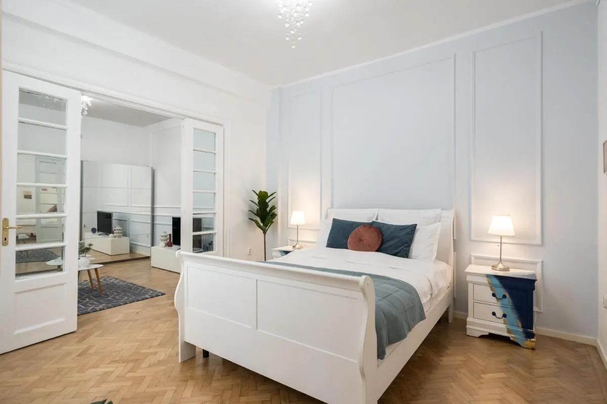 Athenee Parisian Apartment — 2