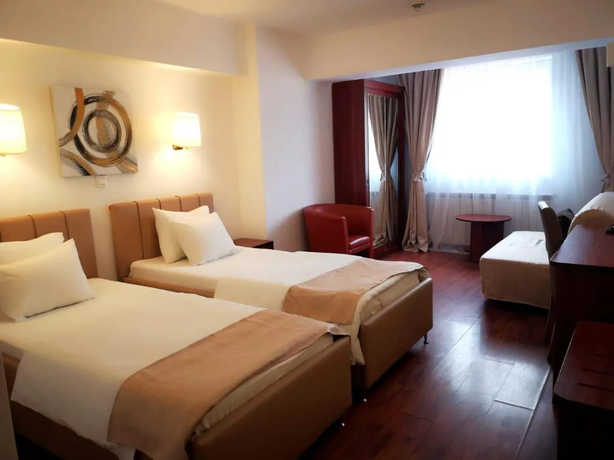 Atrium Hotel Bucharest City Center — 5