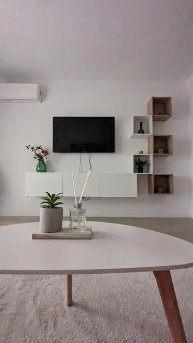 Blissful Ghencea Apartment 1106 — 4