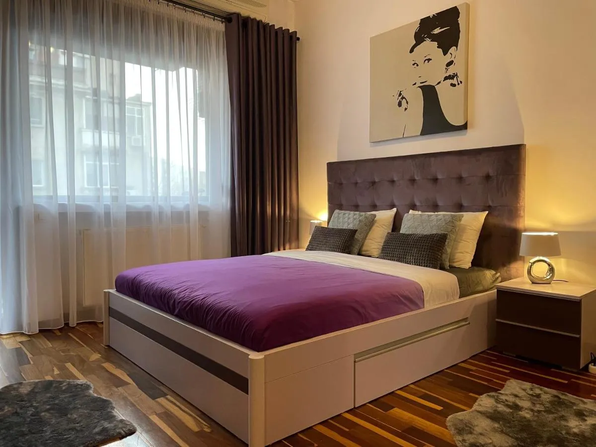Bucharest Central Studio 2 — 3