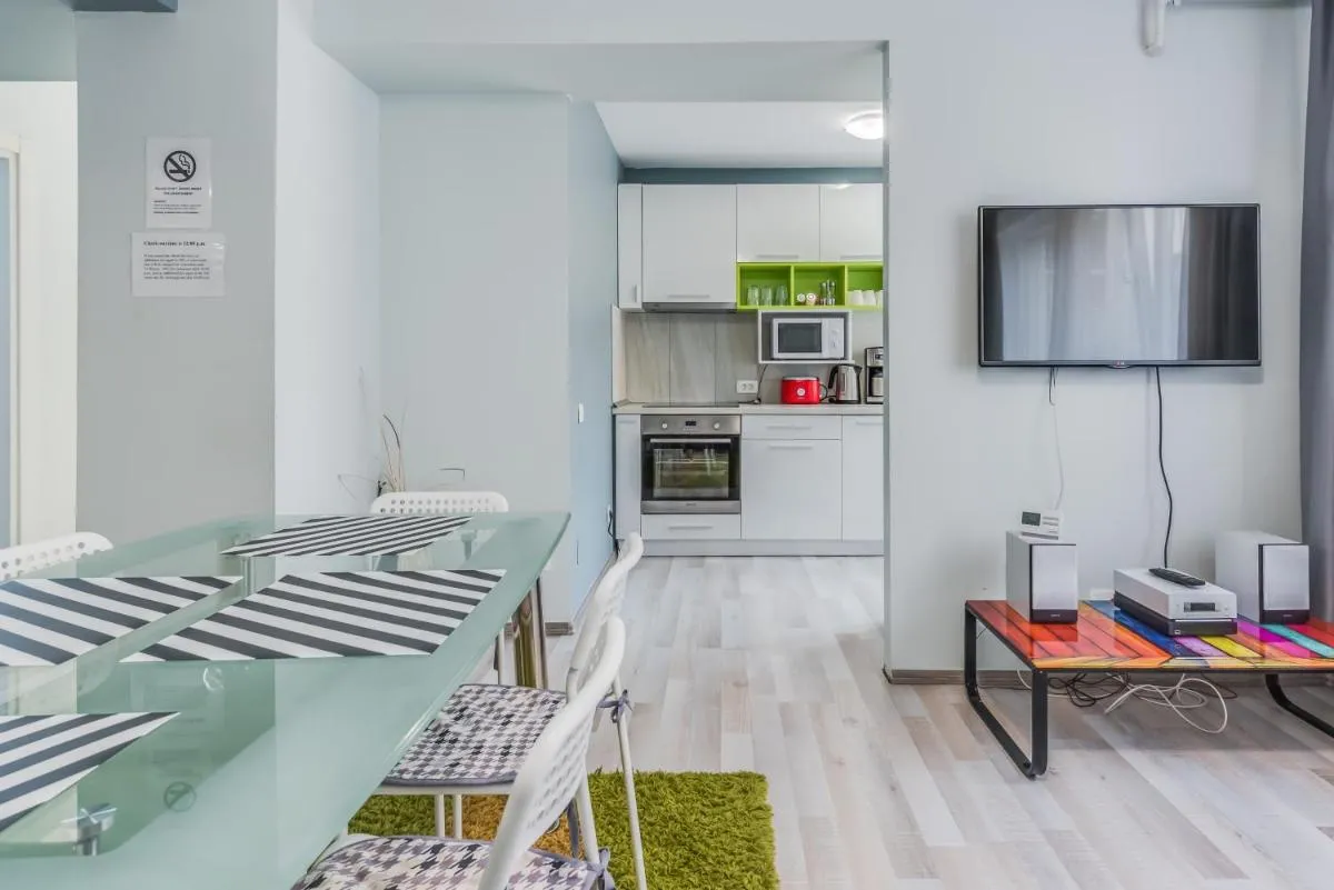 Bucharest City Center Apartment — 4