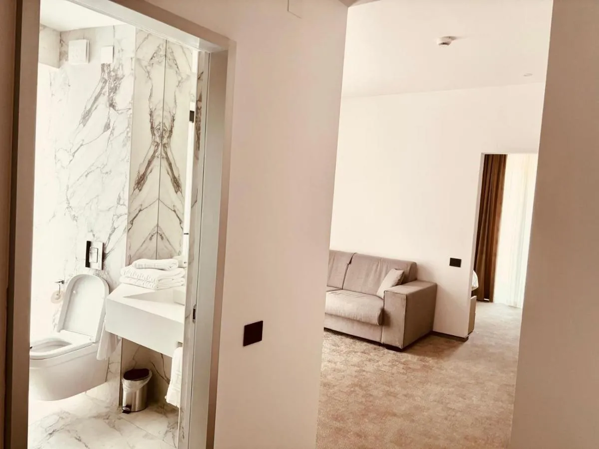 CM111Apparthotel — 2