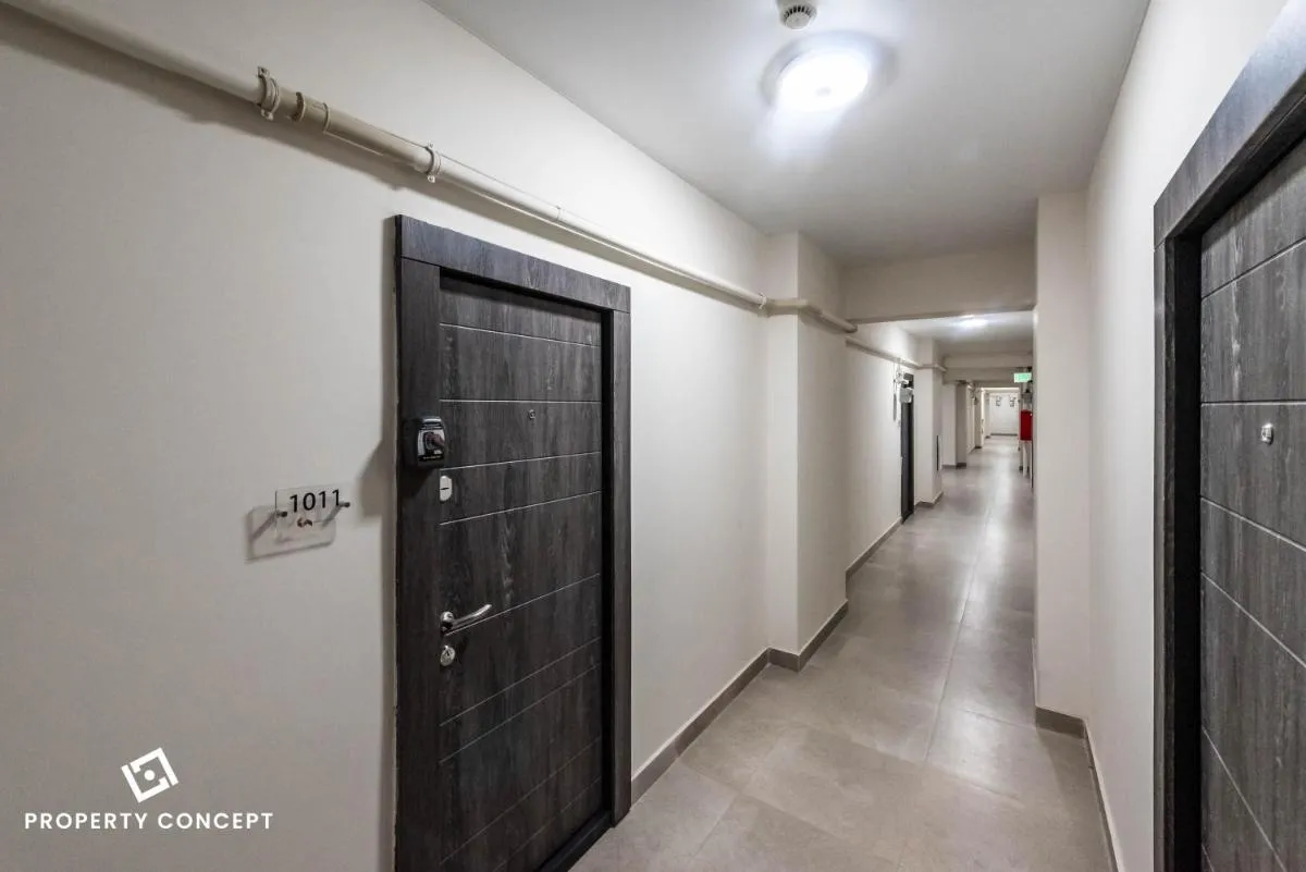Central Address Apartment 112B4 — 4