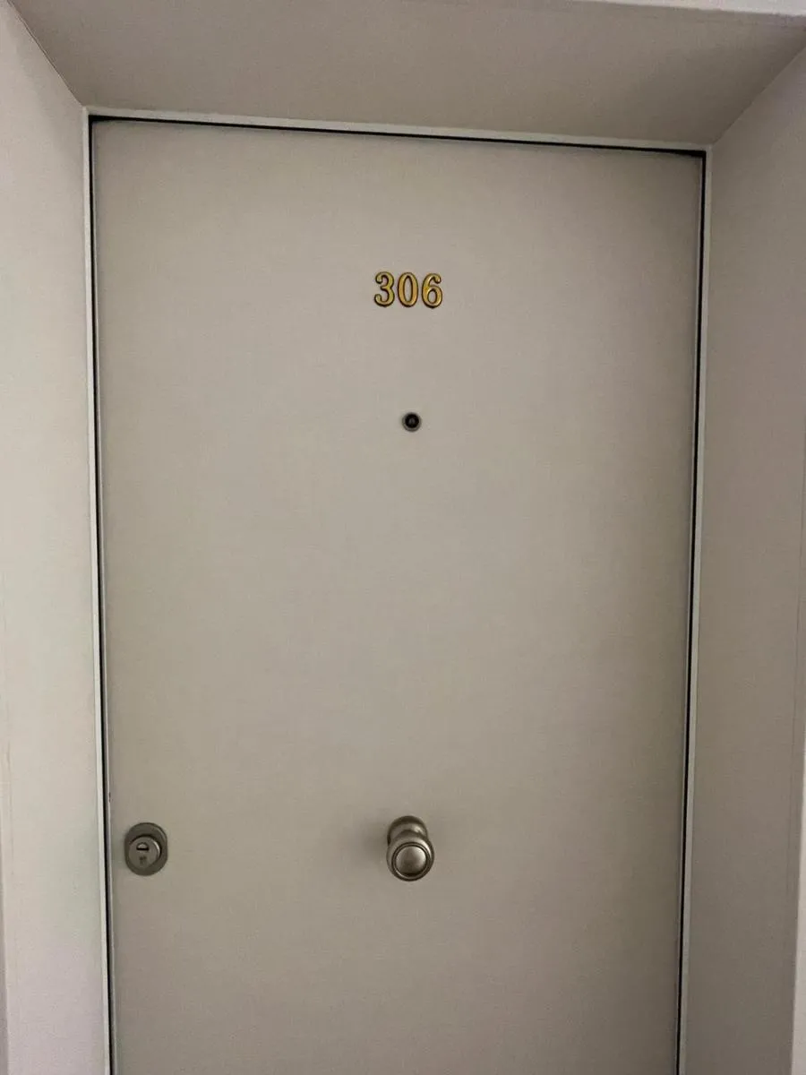 C-entral Apartments Bucharest with Private Parking — 4