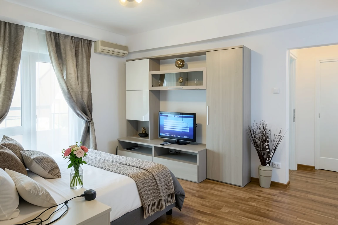 Central Luxury Flat with Terrace – Adela Accommodation – Ideal for long stays