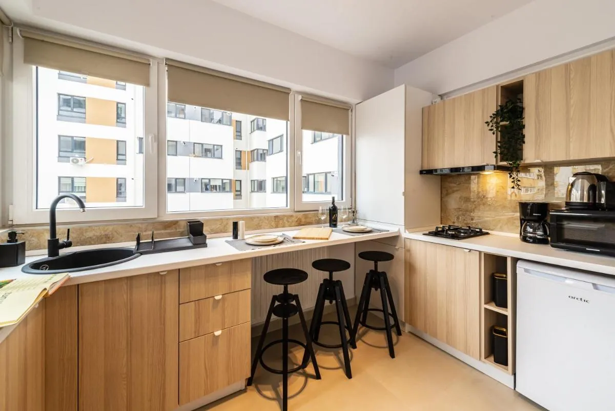 Central Residence Apartment 212, B4 — 4