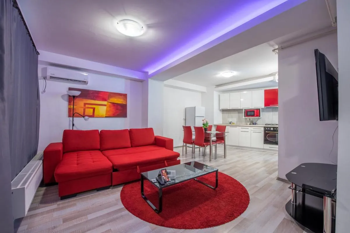 Central Unirii – Deluxe Apartments — 5