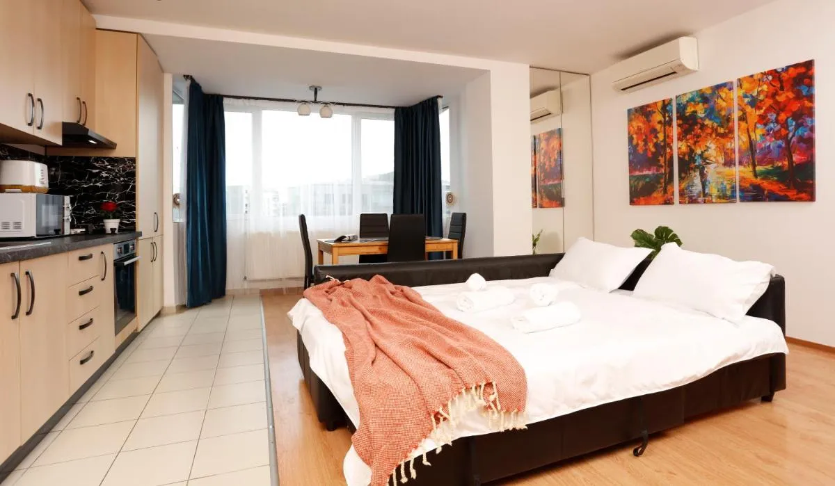 Charming Escape, Heart of Old Town – Pet Friendly — 2