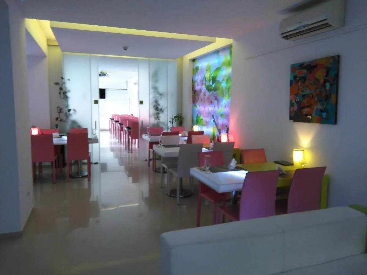 Christina Hotel — 3