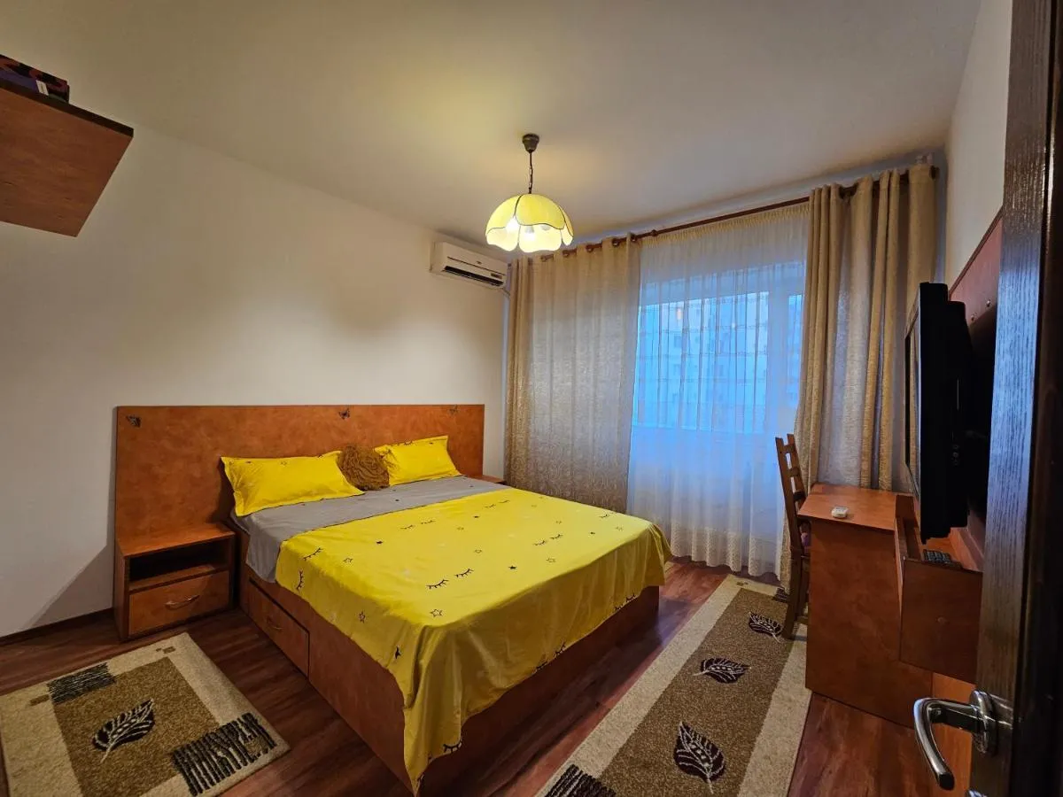 Cosy apartment close to City Center with parking lot — 2