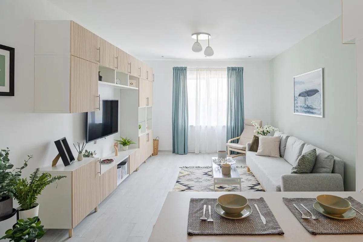 Deluxe Apartments & Studio With Many Facilities — 3