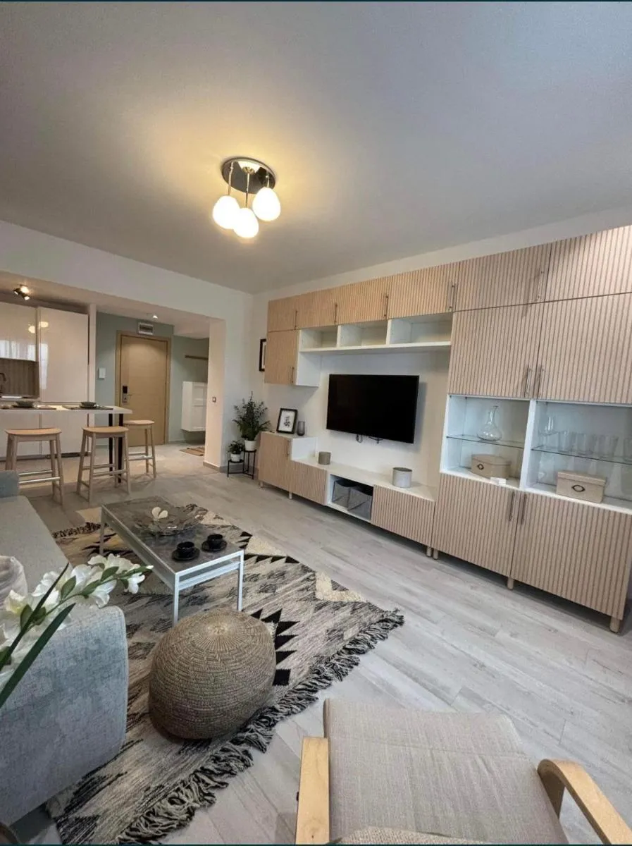 Deluxe Apartments & Studio With Many Facilities — 4