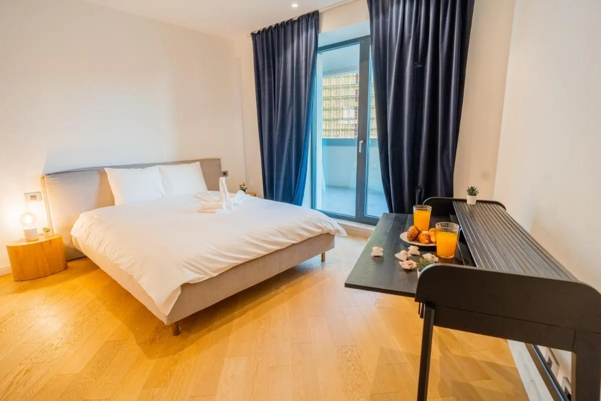 Designer Apartment in Aviatiei Tower — 2