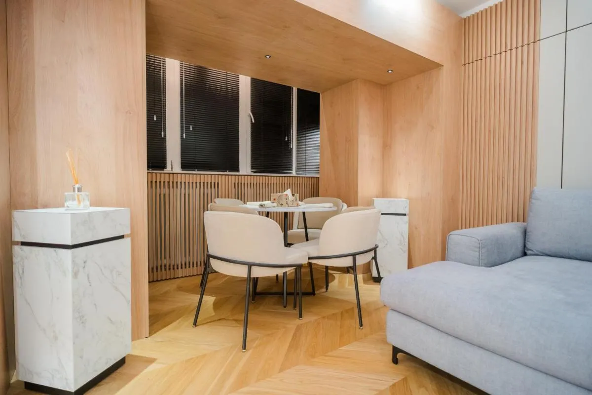 Designer’s Delight: Modern 1BR near City Center — 4