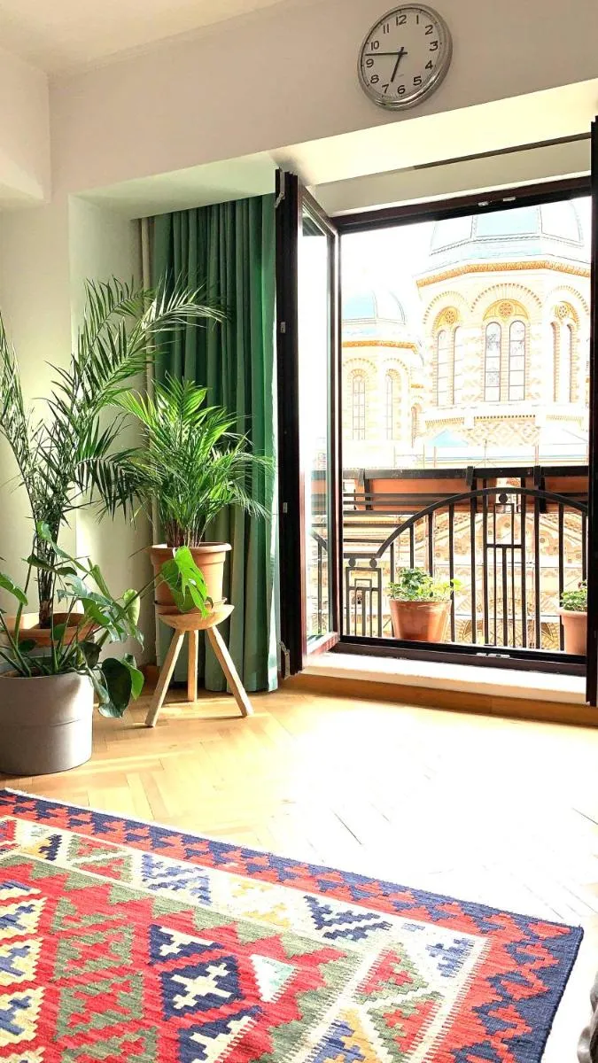 Diana’s Flat-Bucharest – Old City — 4
