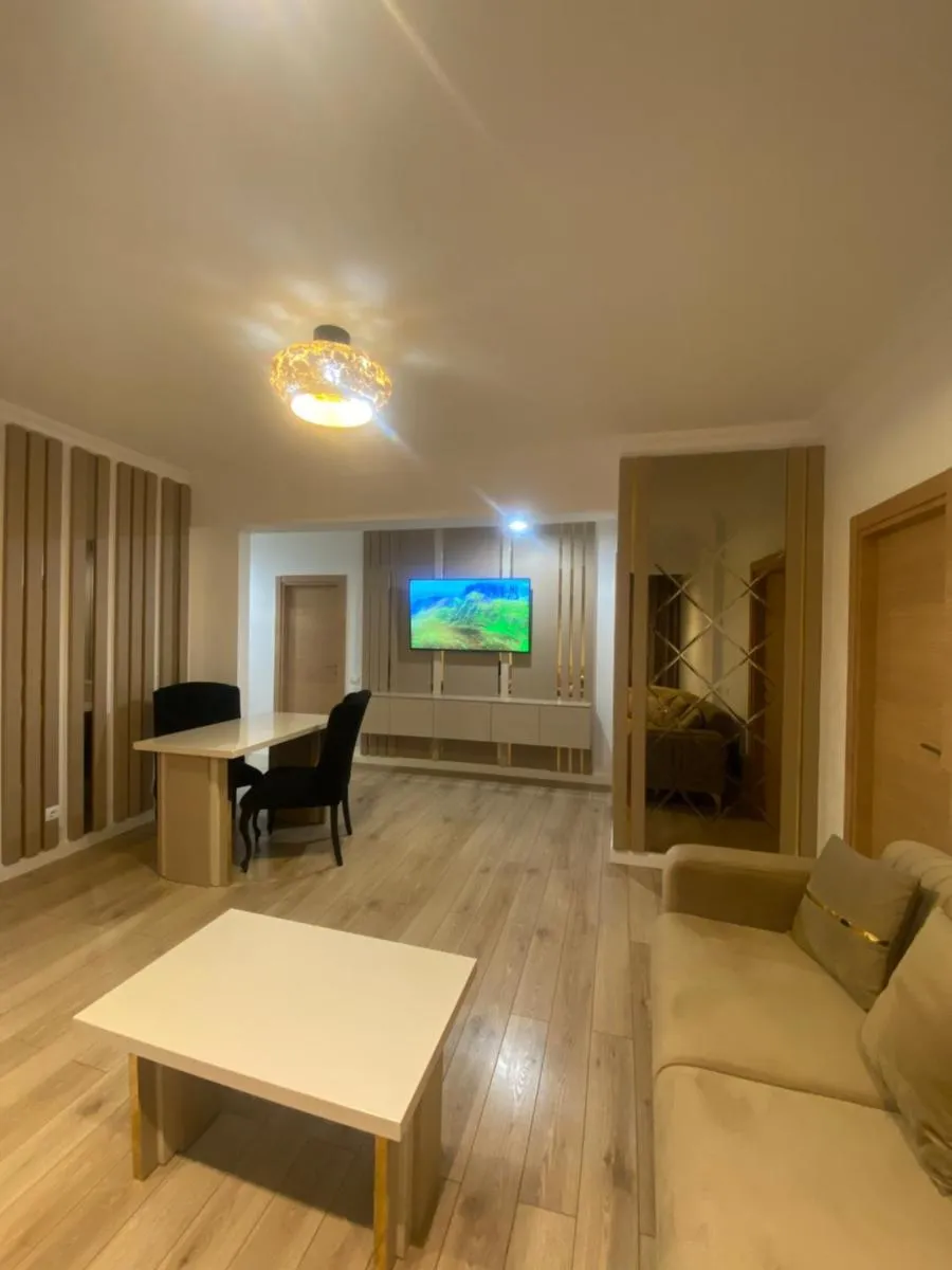 Elegant Suite – Titan Park — 5