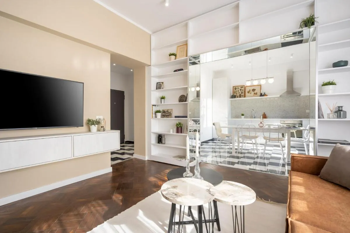 Elegant Two Bedrooms Apartment — 5