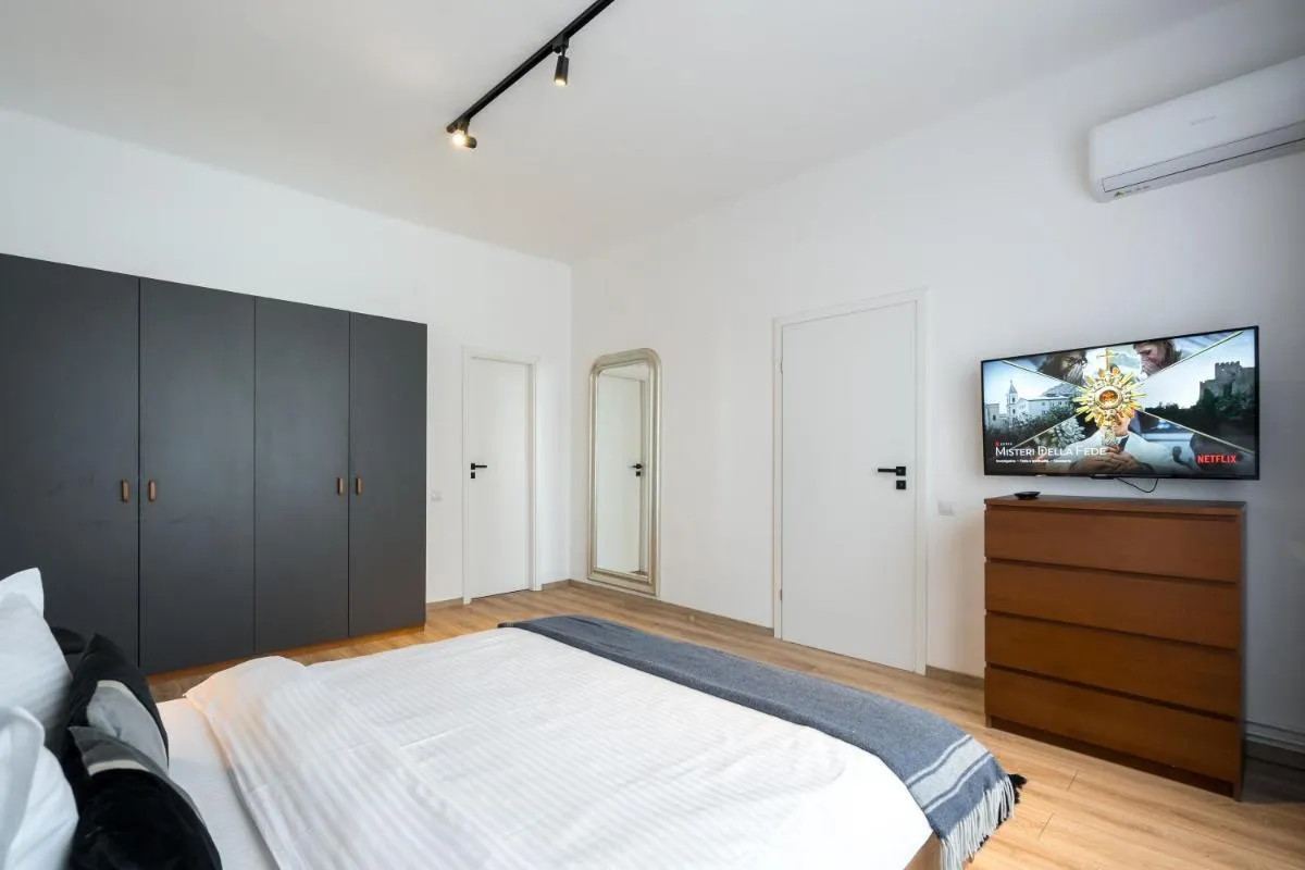 Esiko by MRG Apartments — 3