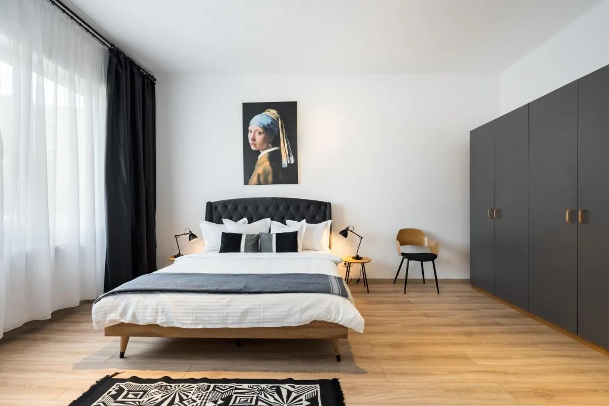 Esiko by MRG Apartments — 2