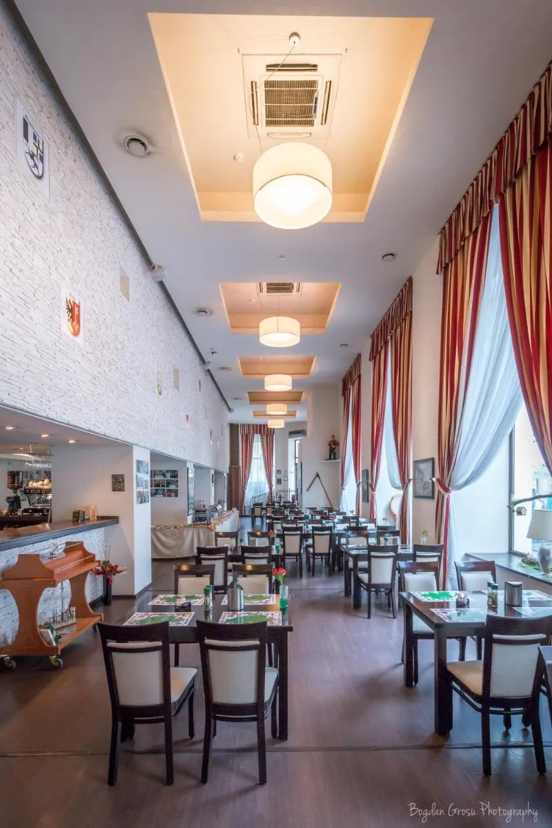 Europa Royale Bucharest — 4