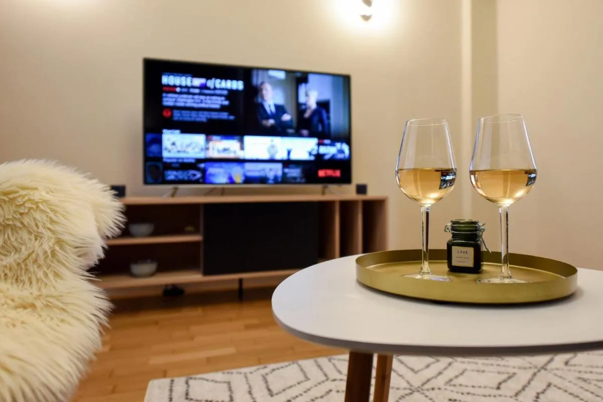 Explore and Relax: Your Ideal 2BR Apartment on Calea Victoriei — 2