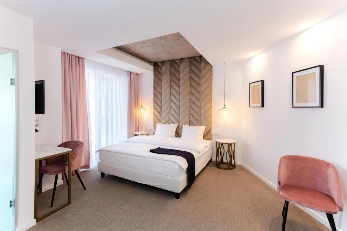 Filitti Boutique Hotel — 2