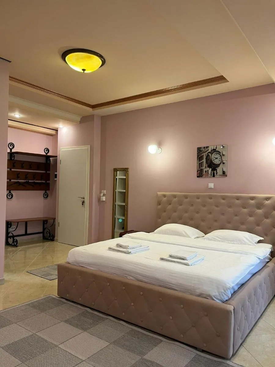 Francesca Residence — 4