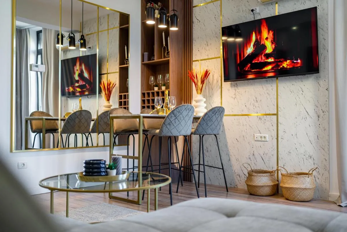 Golden View – Breathtaking Location in Bucharest — 4