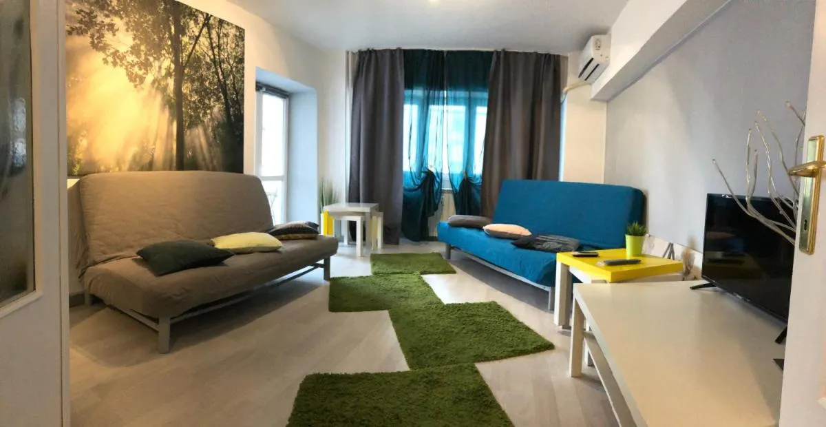 Green Apartment — 4